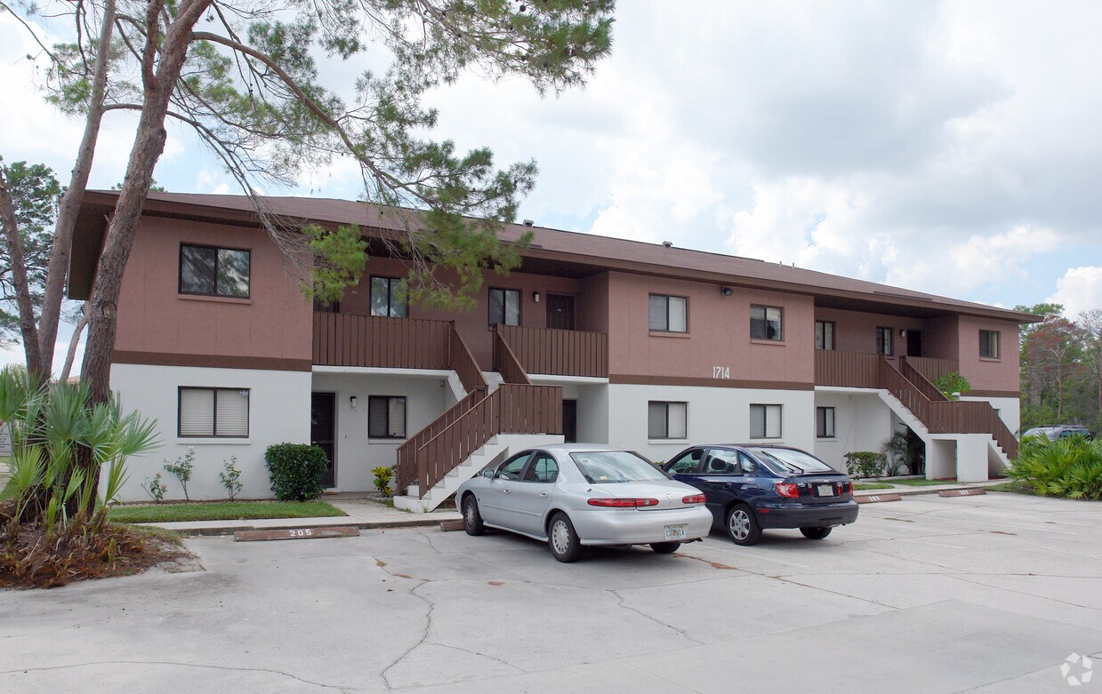 Primary Photo - 1714 University Ln