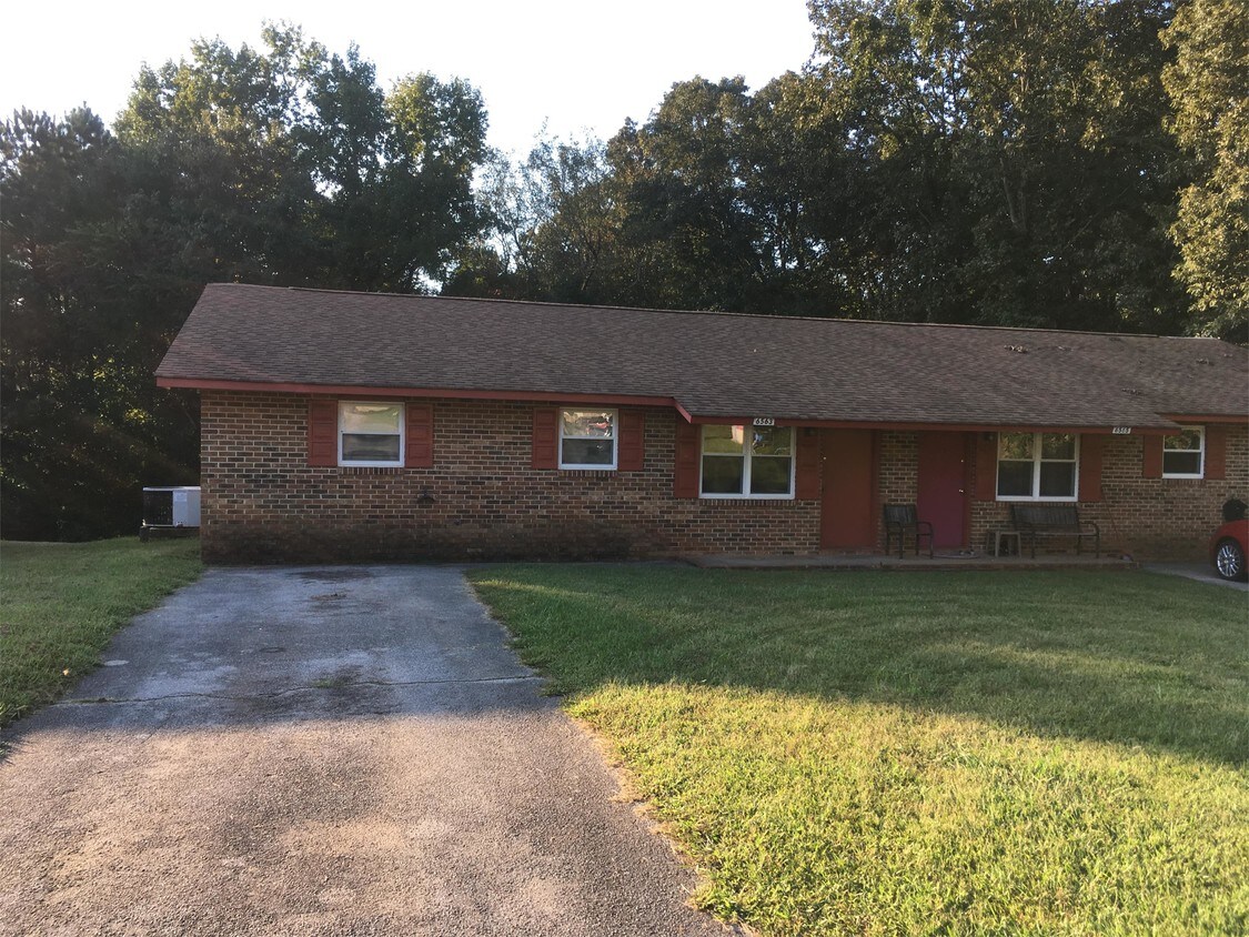 Foto principal - 6563 Still Meadows Ln