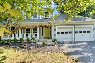 Building Photo - 31 Puritan Pl