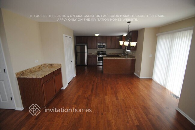 Foto del edificio - 621 Lake Plumleigh Way