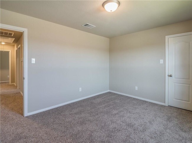 Building Photo - 2513 Serene Court