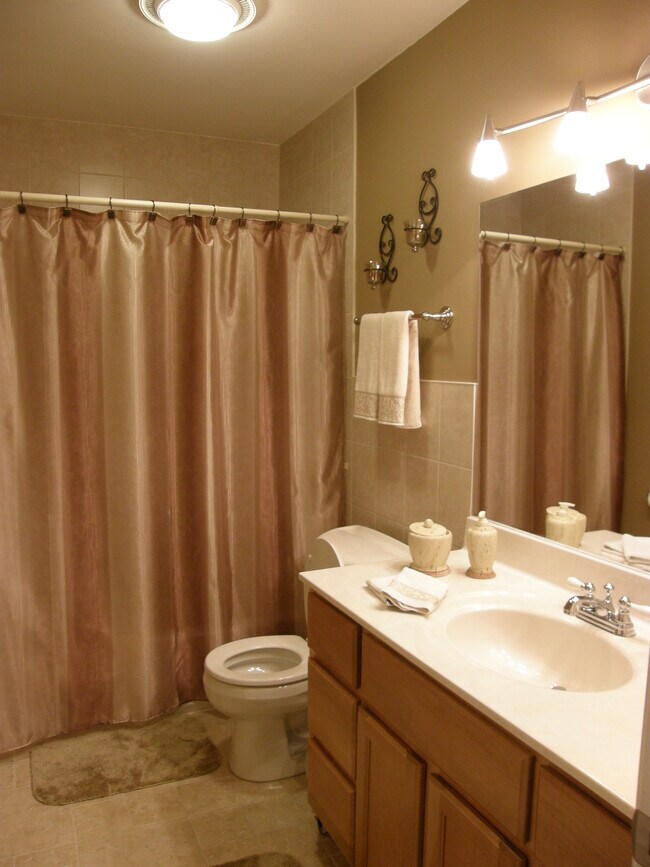 Foto del edificio - 920 Beau Dr