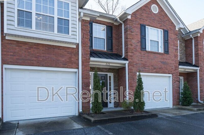 Foto del edificio - 215 Morris Ln