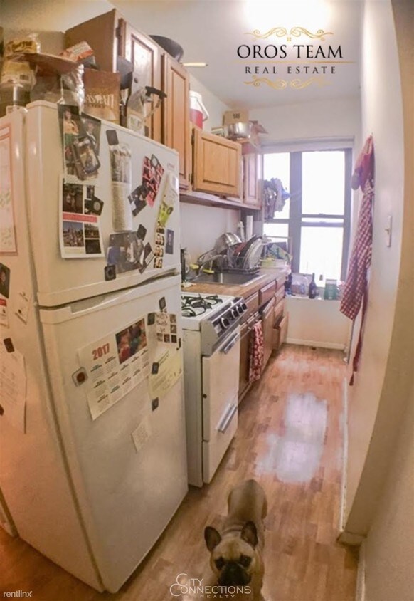 Foto del edificio - 558 Broome St