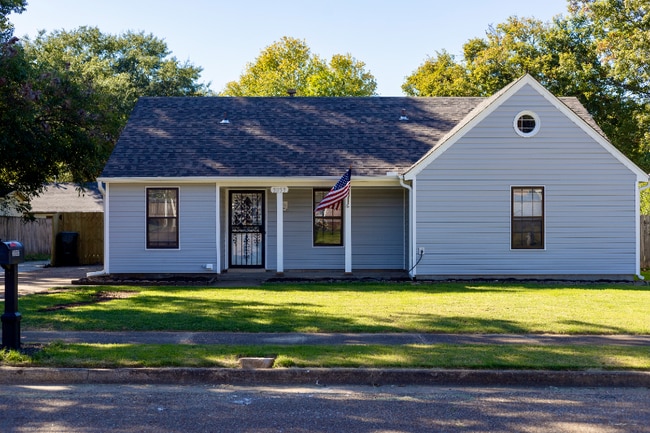 Photo - 3093 Barrycrest Dr House