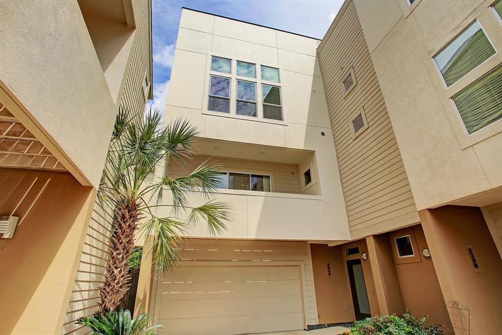 220 Malone St Unit C, Houston, TX 77007 Condo for Rent in Houston, TX