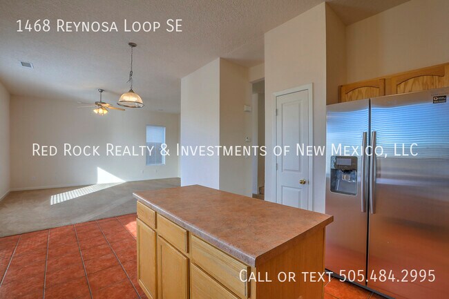 Building Photo - Spacious 2 Story Home in Cabezon!