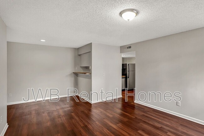Foto del edificio - 10825 Key Haven Blvd