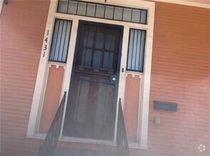 Building Photo - 1431 France St