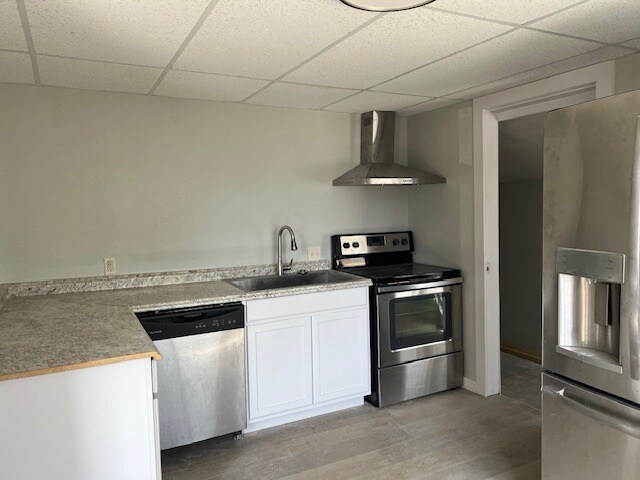 Foto del edificio - 823.5 Jennings Ave