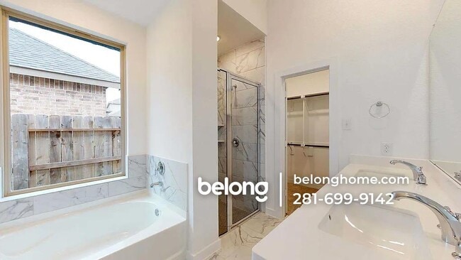 Building Photo - 13024 Sapphire Lake Ln