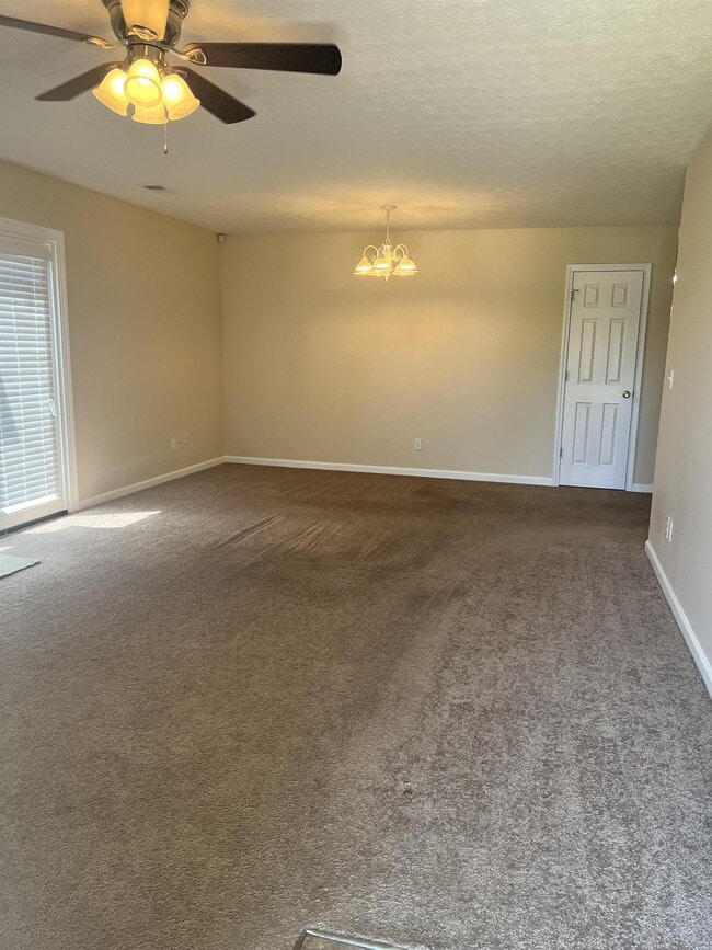 Photo - 3905 Emerald Leaf Ct House