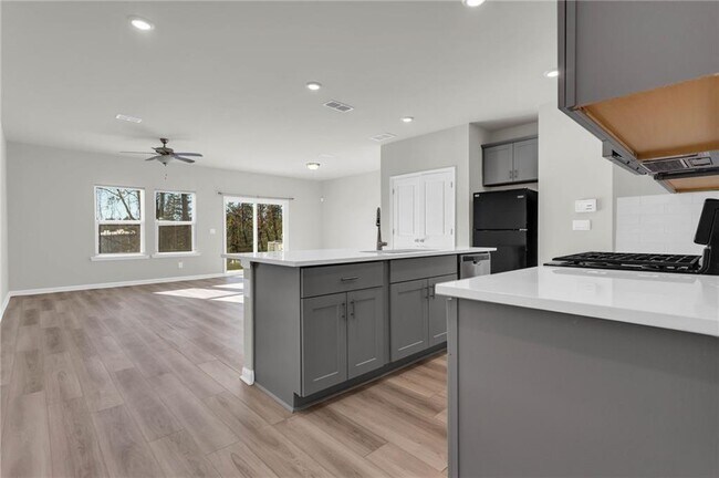 Foto del edificio - 1645 Villageside Ct
