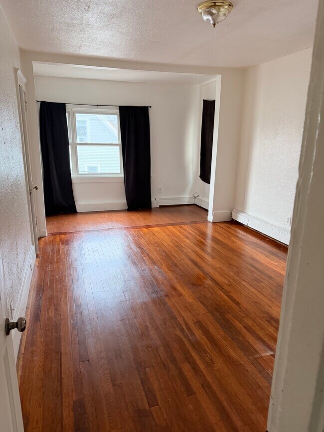 Foto del edificio - 392 Court St