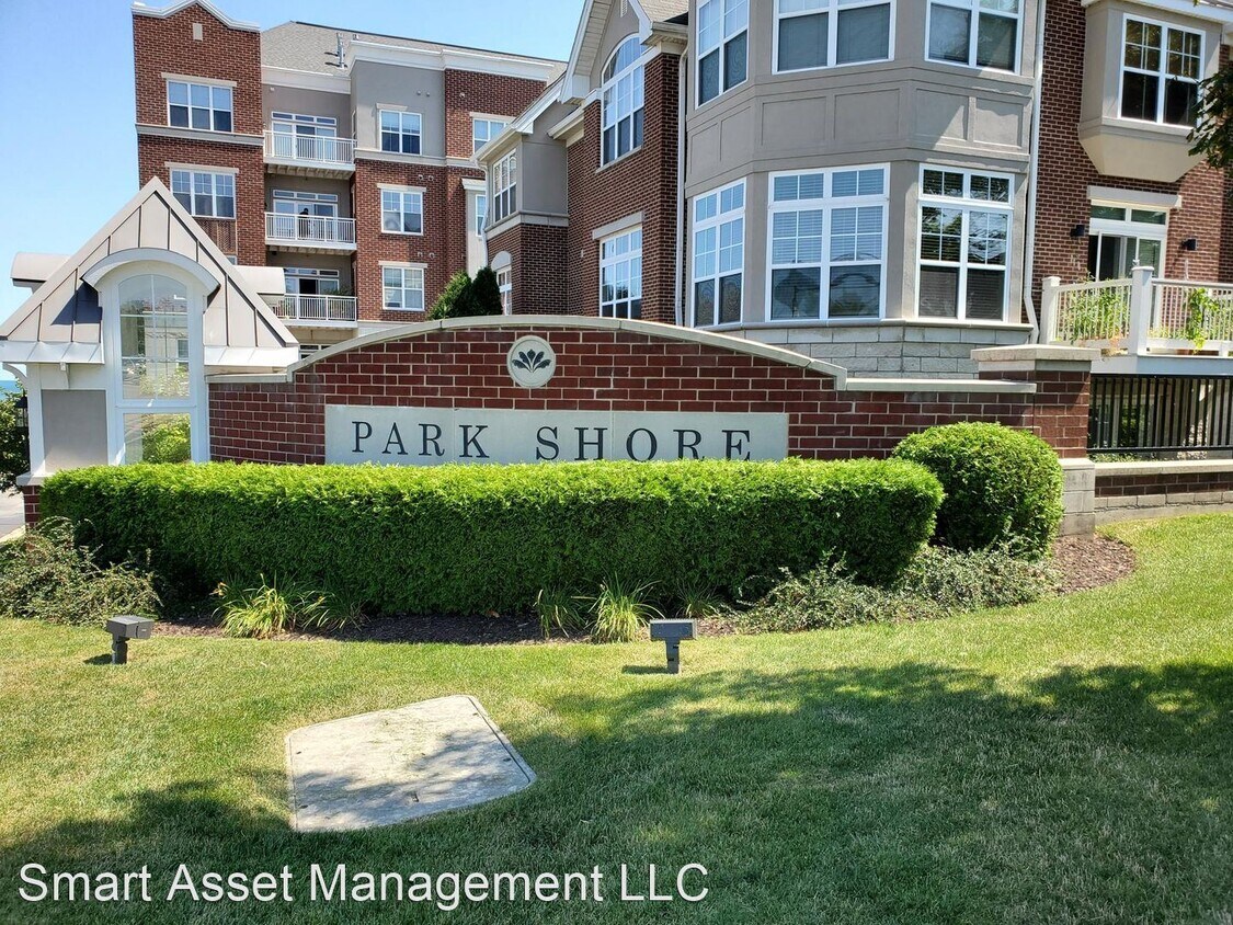 Primary Photo - 2 br, 2 bath House - 3862 S Lake Drive Uni...