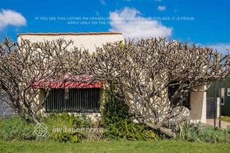 Building Photo - 2017 W 65th Pl