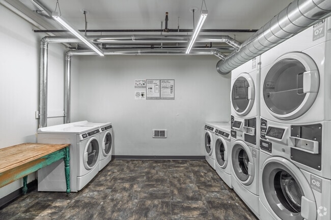 Laundry Room - Louisa Hotel
