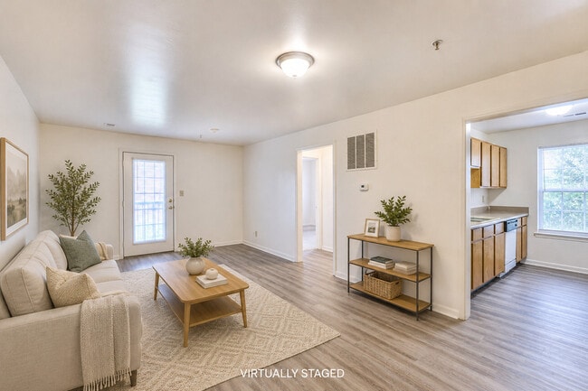 Building Photo - Cassell Ridge