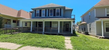 Building Photo - 2416 Jules St