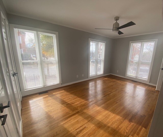 Foto del edificio - 404 St James St