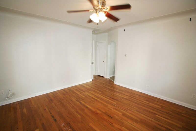 Building Photo - 1057 N Marion St
