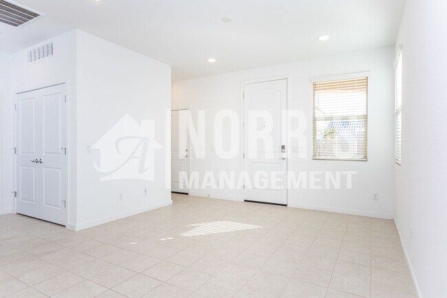 Foto del edificio - Brand New Home in Mission Royale