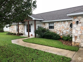 Building Photo - 171 Glenvalley Cir