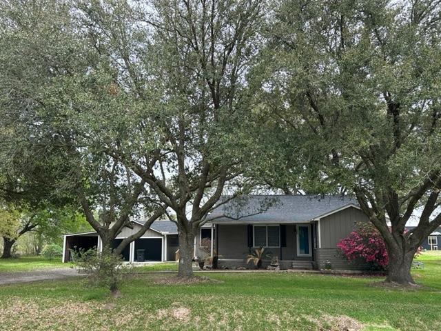Primary Photo - 14595 Labelle Rd