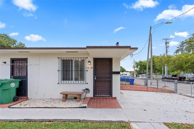 Building Photo - 2325 NW 29th St