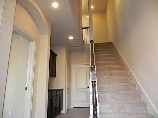 Foto del edificio - 1814 English Ln