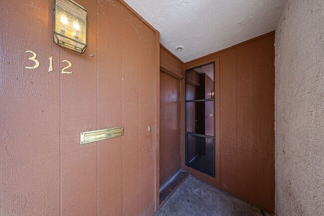 Foto del edificio - Amazing 3beds/2baths Townhome in Tempe!