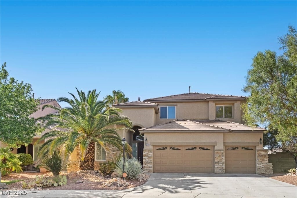 Foto principal - 5863 Gushing Spring Ave