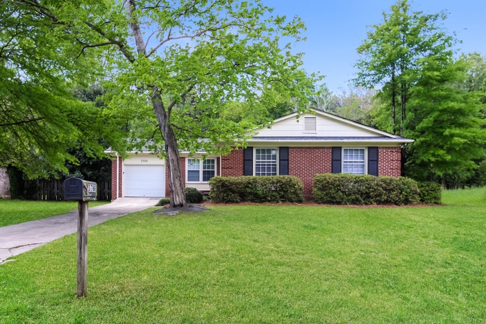 Primary Photo - 3706 Cairnbrook Dr