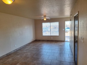 Building Photo - 454 Drake Ct