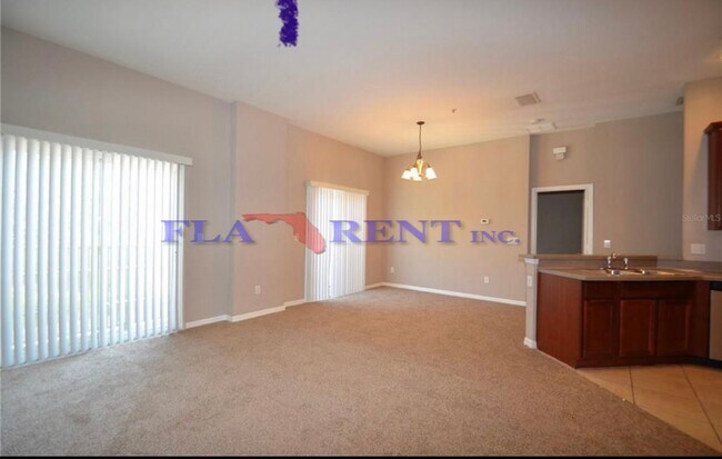 Building Photo - **Beautiful 2 bed, 2 bath Townhome in Magn...