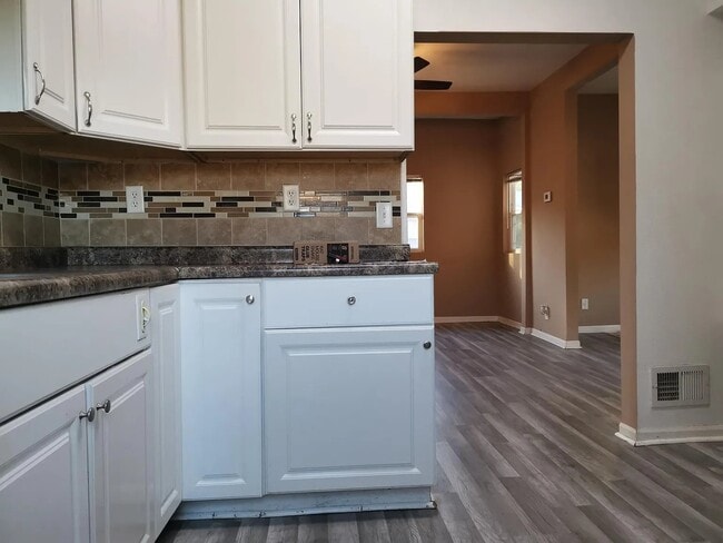 Foto del edificio - 1616 N 24th St
