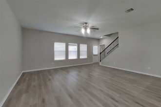 Building Photo - 12223 Elm Orch Trl