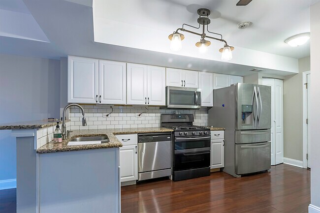 Foto del edificio - 15529 Wherry Ln