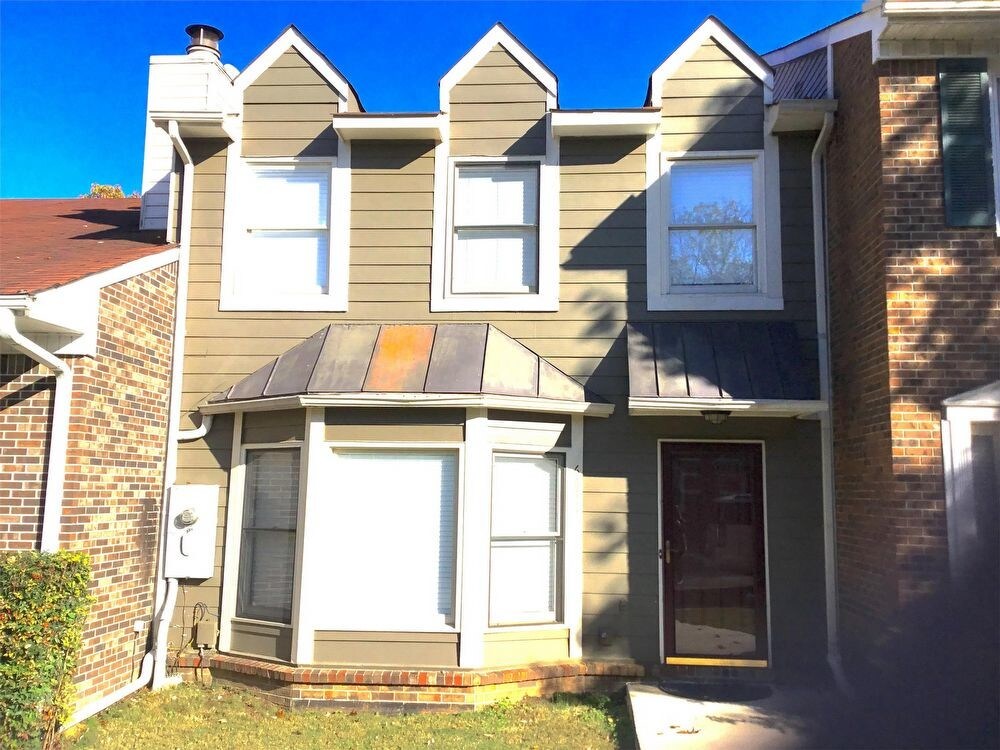Primary Photo - 6647 Steeplechase Dr NW
