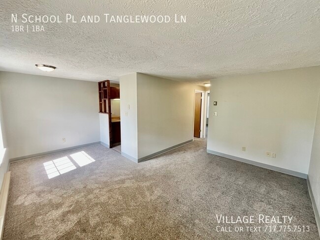 Foto del edificio - 335 N School Pl