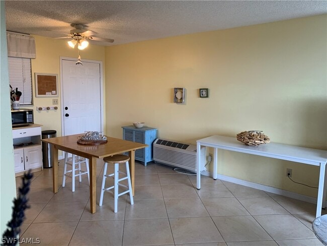 Building Photo - 5500 Bonita Beach Rd SW