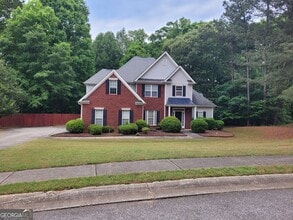 Building Photo - 255 Squire Ln