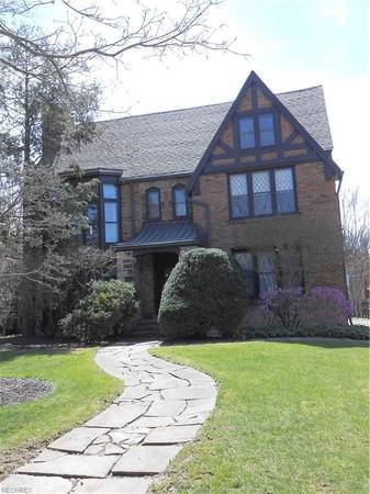 Primary Photo - 2870 Ludlow Rd