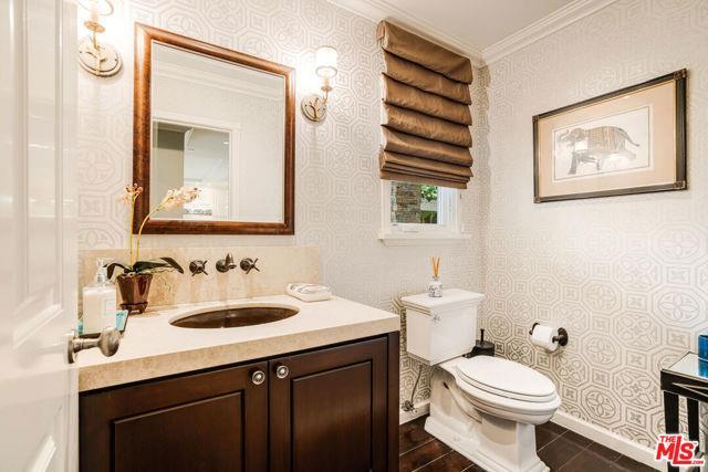 Foto principal - 17965 Surfview Ln