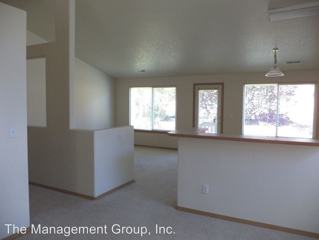 Foto del edificio - 3 br, 2 bath House - 8512 NE 14th Lane