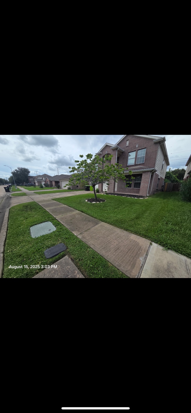 Building Photo - 3510 Lanesborough Dr