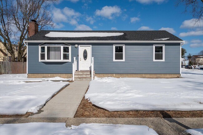 Foto del edificio - 93 Garfield Ave