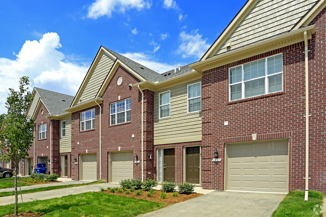 Casas adosadas de Brickhaven - Brickhaven Townhomes