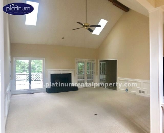 Foto del edificio - 3607 Hampstead Ln NE