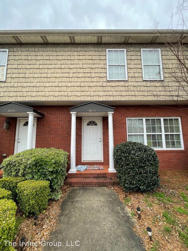 3 br, 2.5 bath House 1826 Station Drive House Rental in Prattville